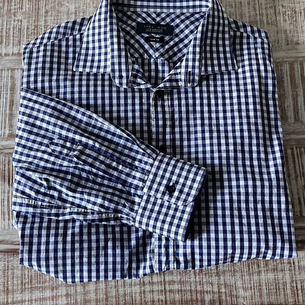 Zara Men’s Button Up Dress Shirt